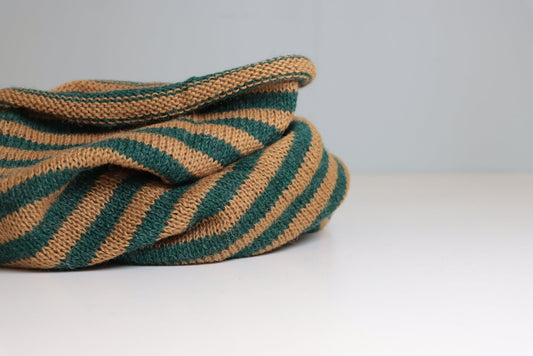 BUFF ALPAKKA STRIPET OKERGUL/MELERT MØRK TURKIS - PREG Interiør