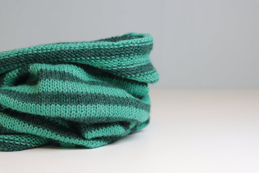 BUFF ALPAKKA STRIPET TURKIS/MELERT MØRK TURKIS - PREG Interiør