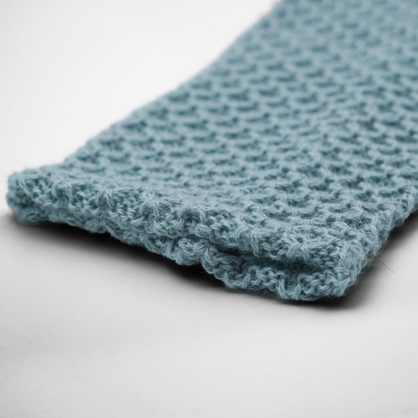 LEGGVARMERE ALPAKKA LYS BLÅ - PREG Interiør