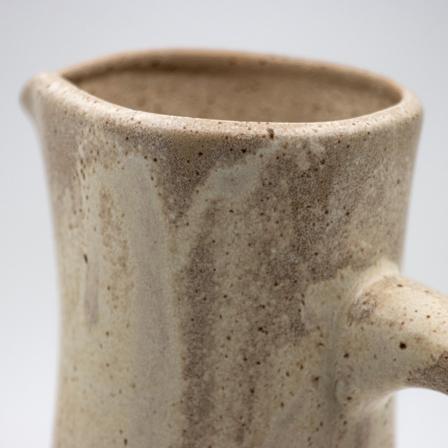 MUGGE SMAL FUGLEEGG BEIGE - PREG Interiør