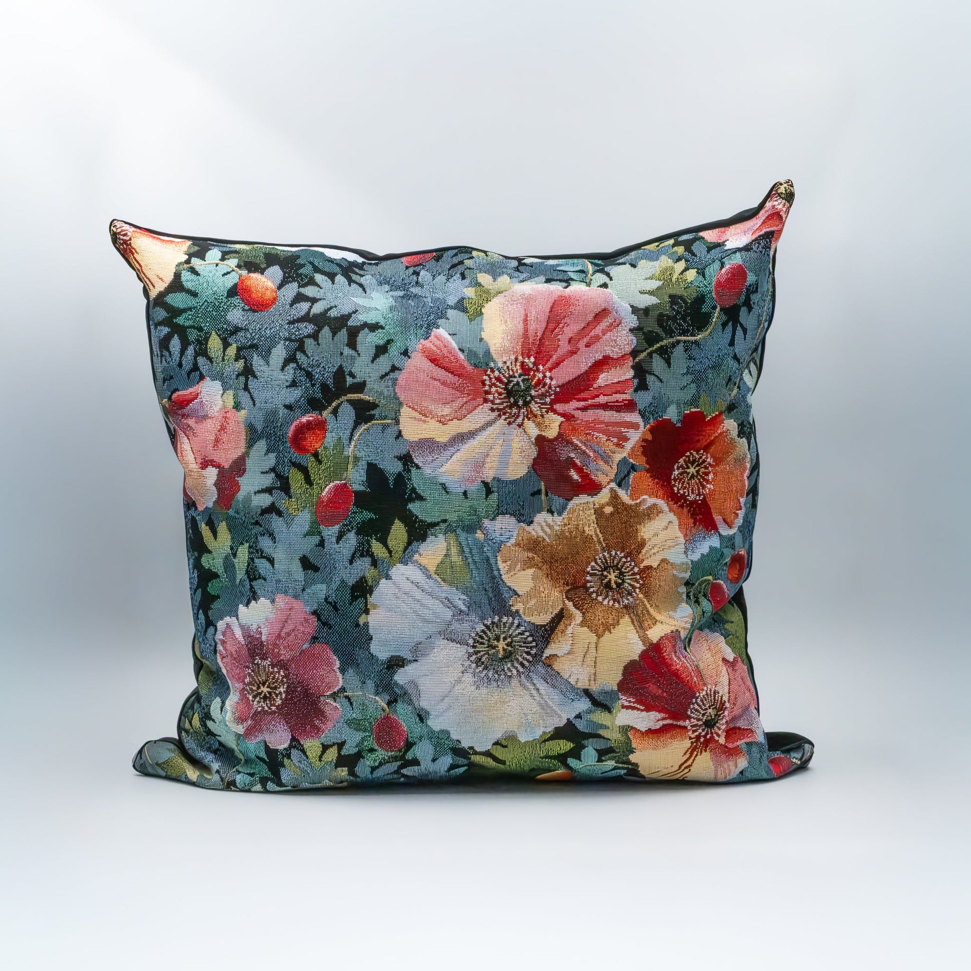 Putetrekk gobelin sort med multifargede blomster - PREG Interiør