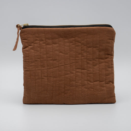 QUILTET CLUTCH BRUN KARAMELL - PREG Interiør