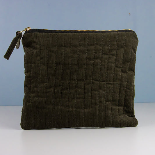 QUILTET CLUTCH MILITÆR GRØNN - PREG Interiør