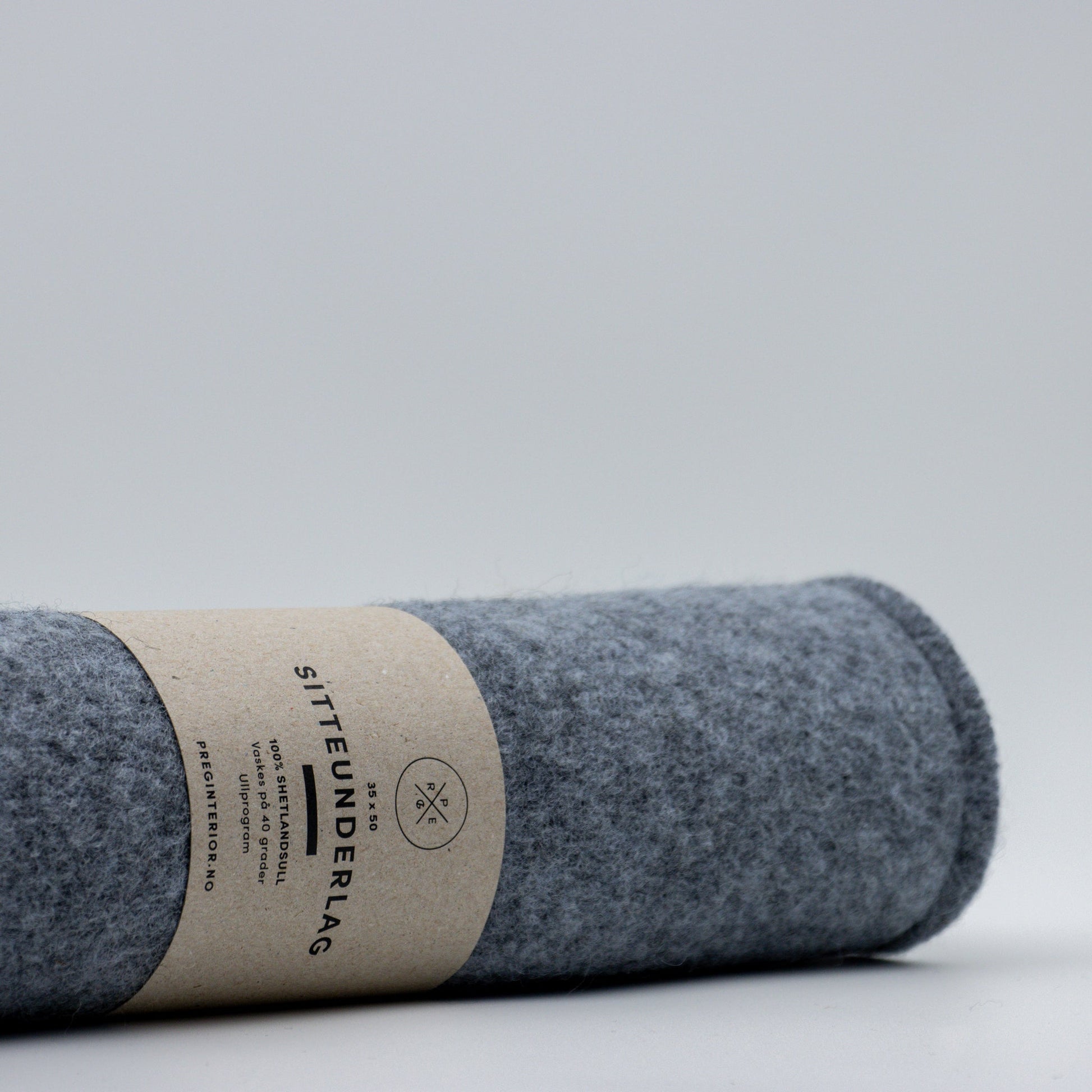 SITTEUNDERLAG MELERT STÅLGRÅ - PREG Interiør