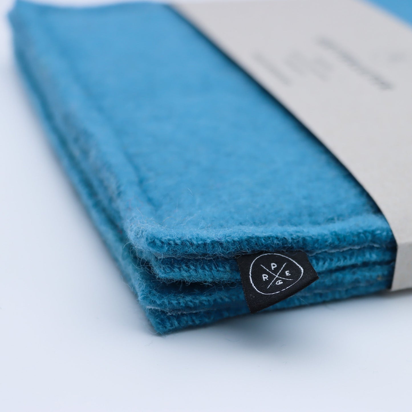 ULL GRYTEKLUTER LYS BONDEBLÅ - PREG Interiør