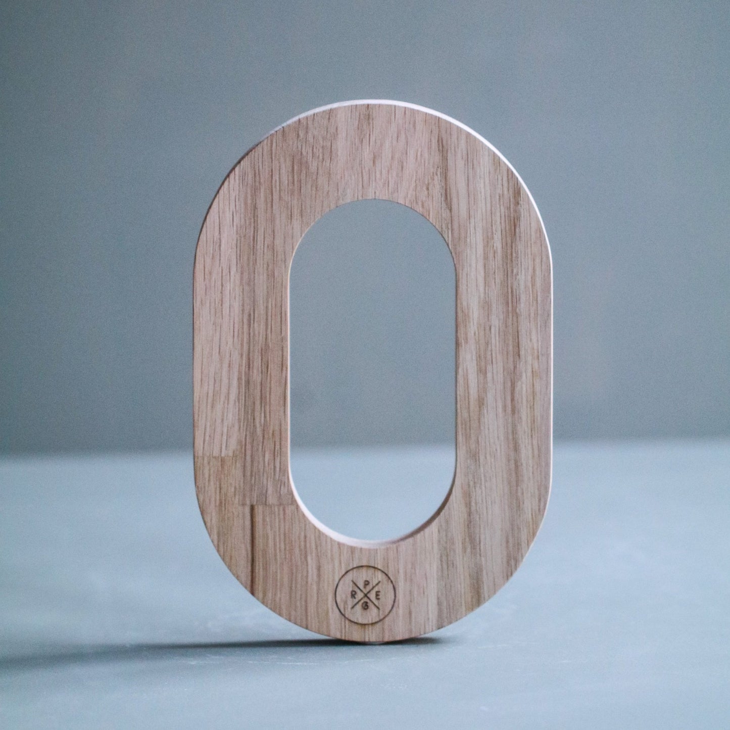 BORDSKÅNER EIK OVAL - PREG Interiør