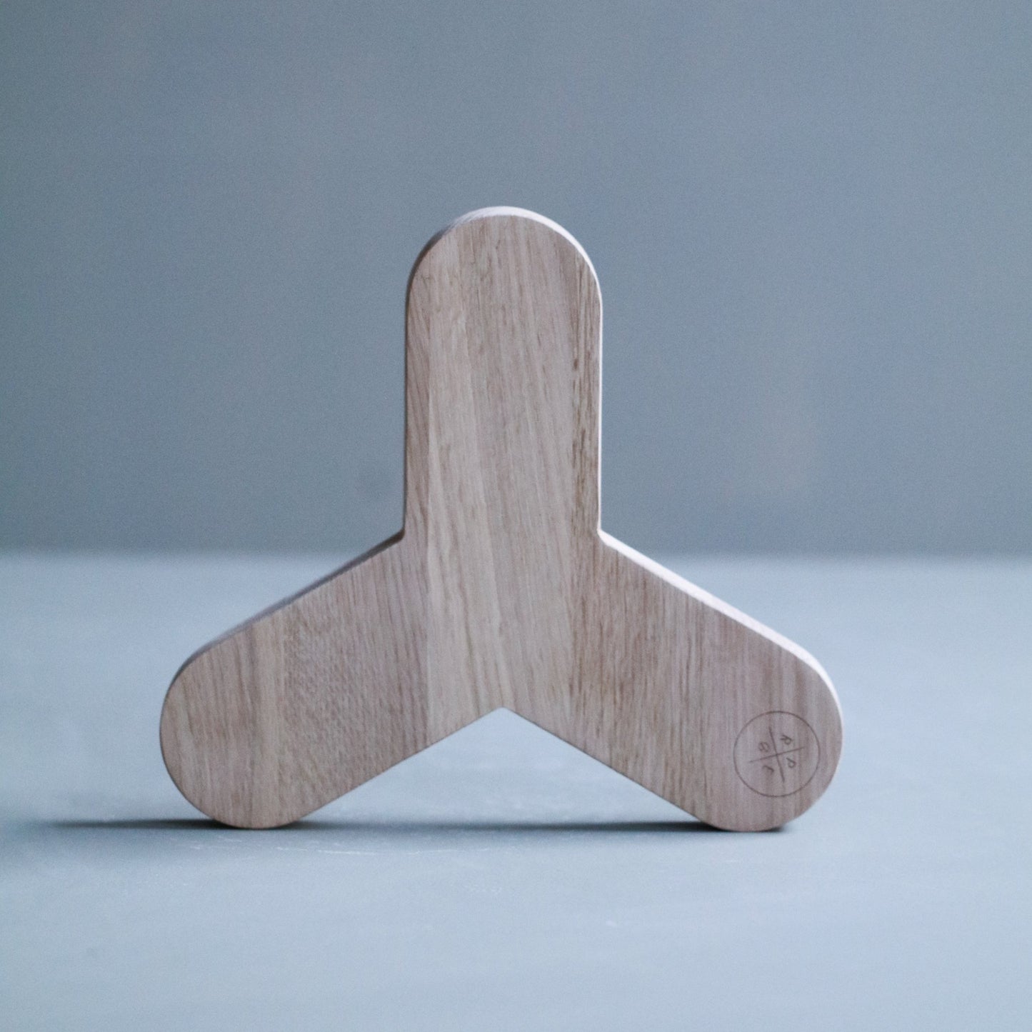 BORDSKÅNER EIK PROPELL - PREG Interiør