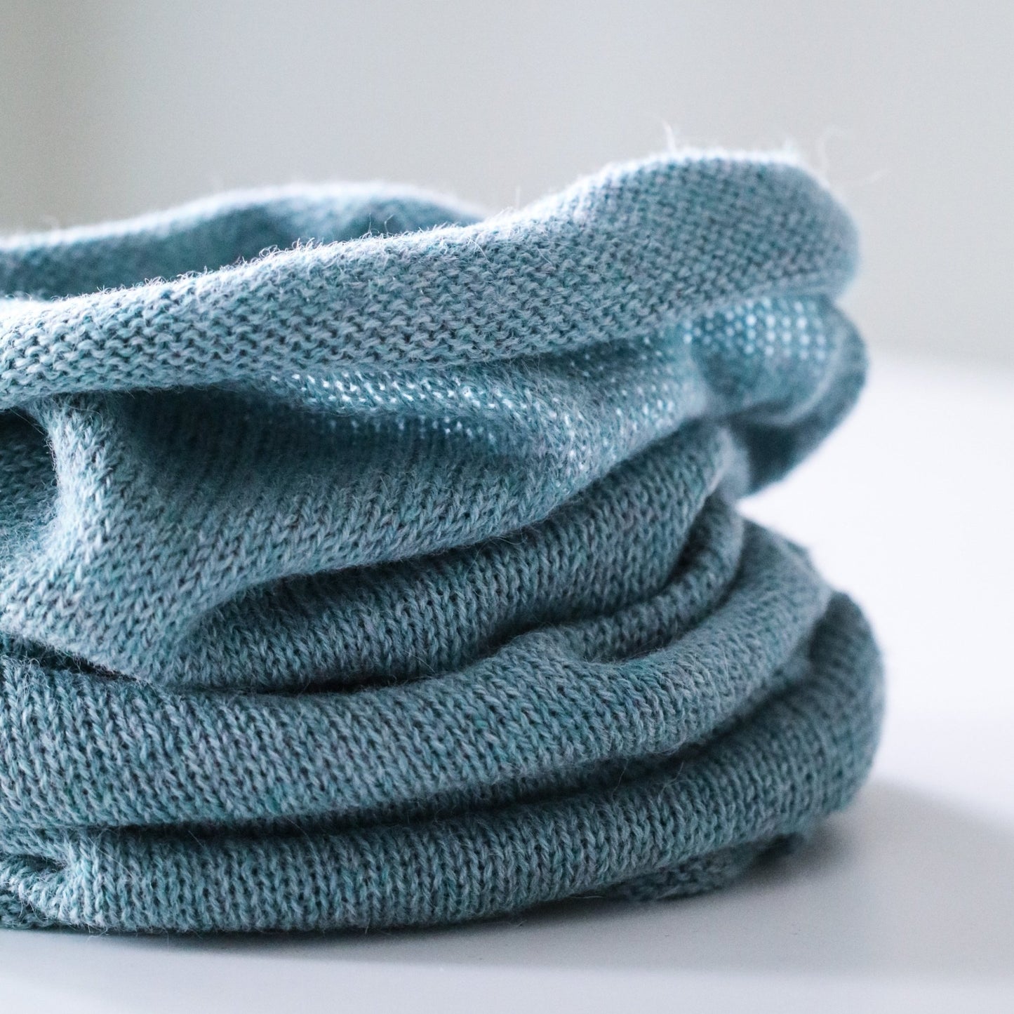 BUFF ALPAKKA MELERT LYS AQUA - PREG Interiør