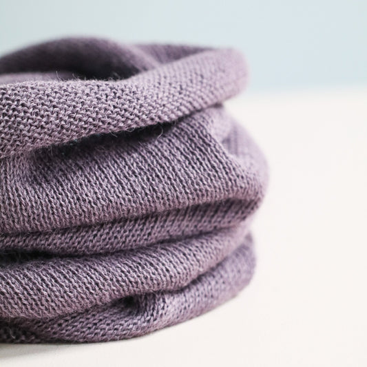 BUFF ALPAKKA RØYKLILLA - PREG Interiør