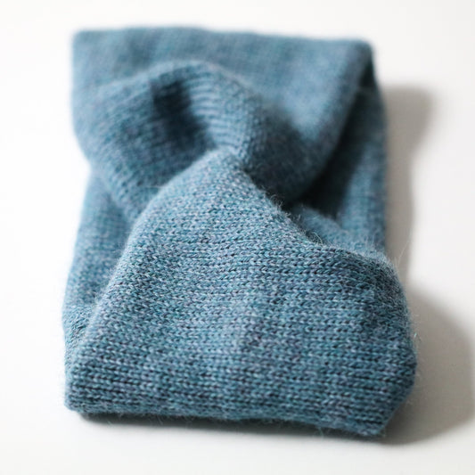 PANNEBÅND TVIST ALPAKKA MELERT LYS BLÅ - PREG Interiør