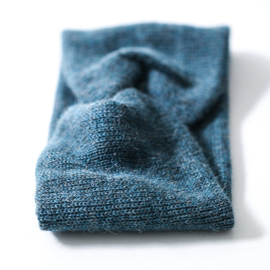 PANNEBÅND TVIST ALPAKKA MELERT MØRK AQUA - PREG Interiør