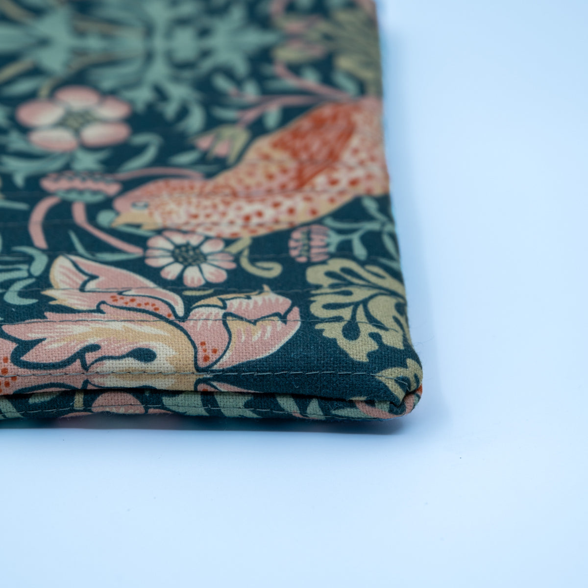 Quiltet clutch liten blomster med fugler