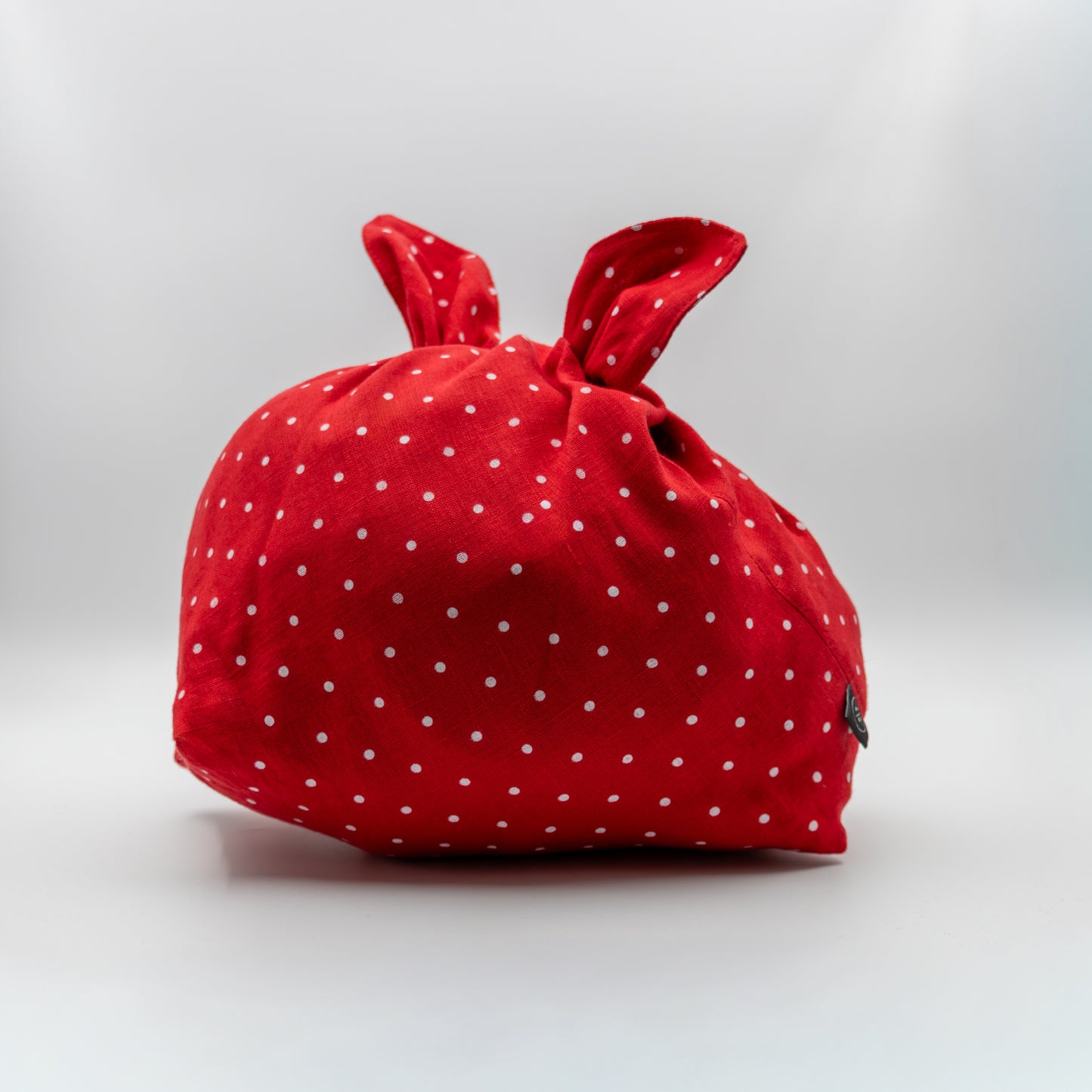 Lin knytekurv rød med prikker
