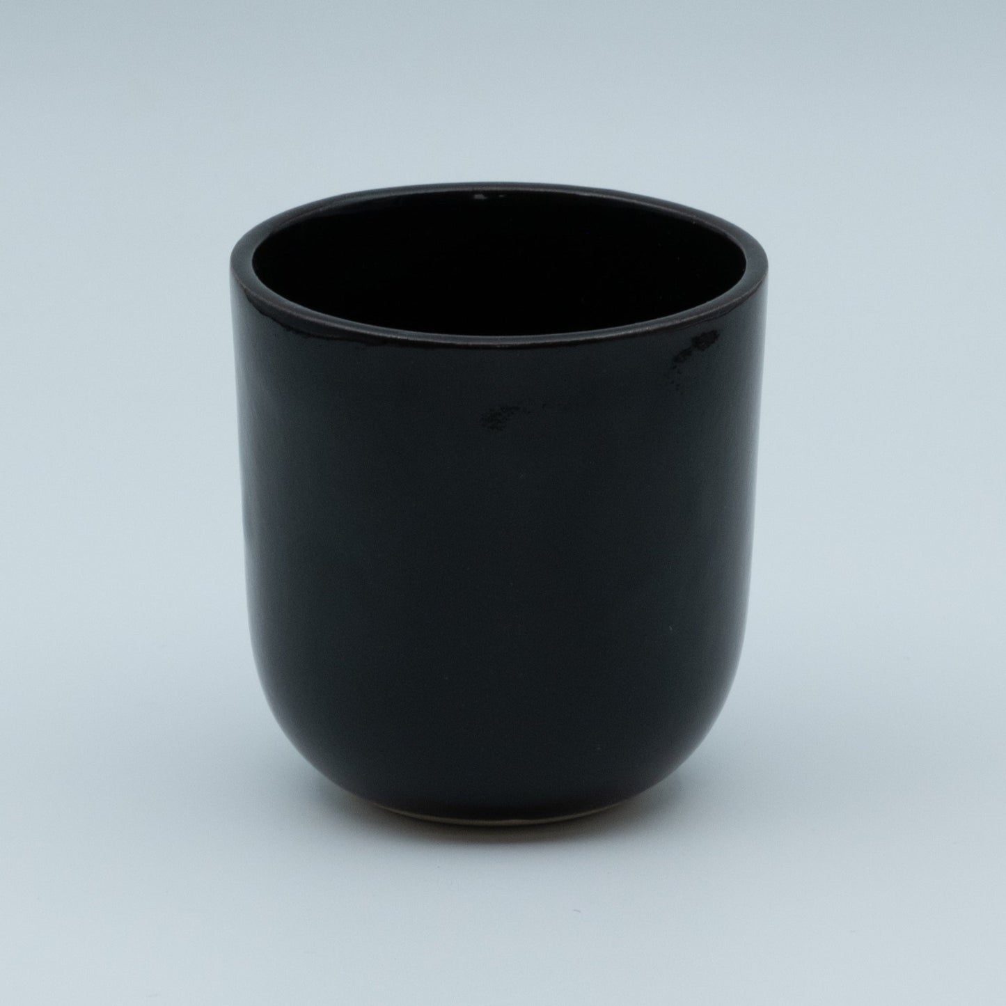 Kopp sort blank - PREG Interiør