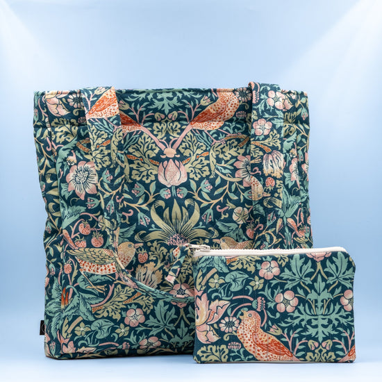 Quiltet clutch liten blomster med fugler - PREG Interiør