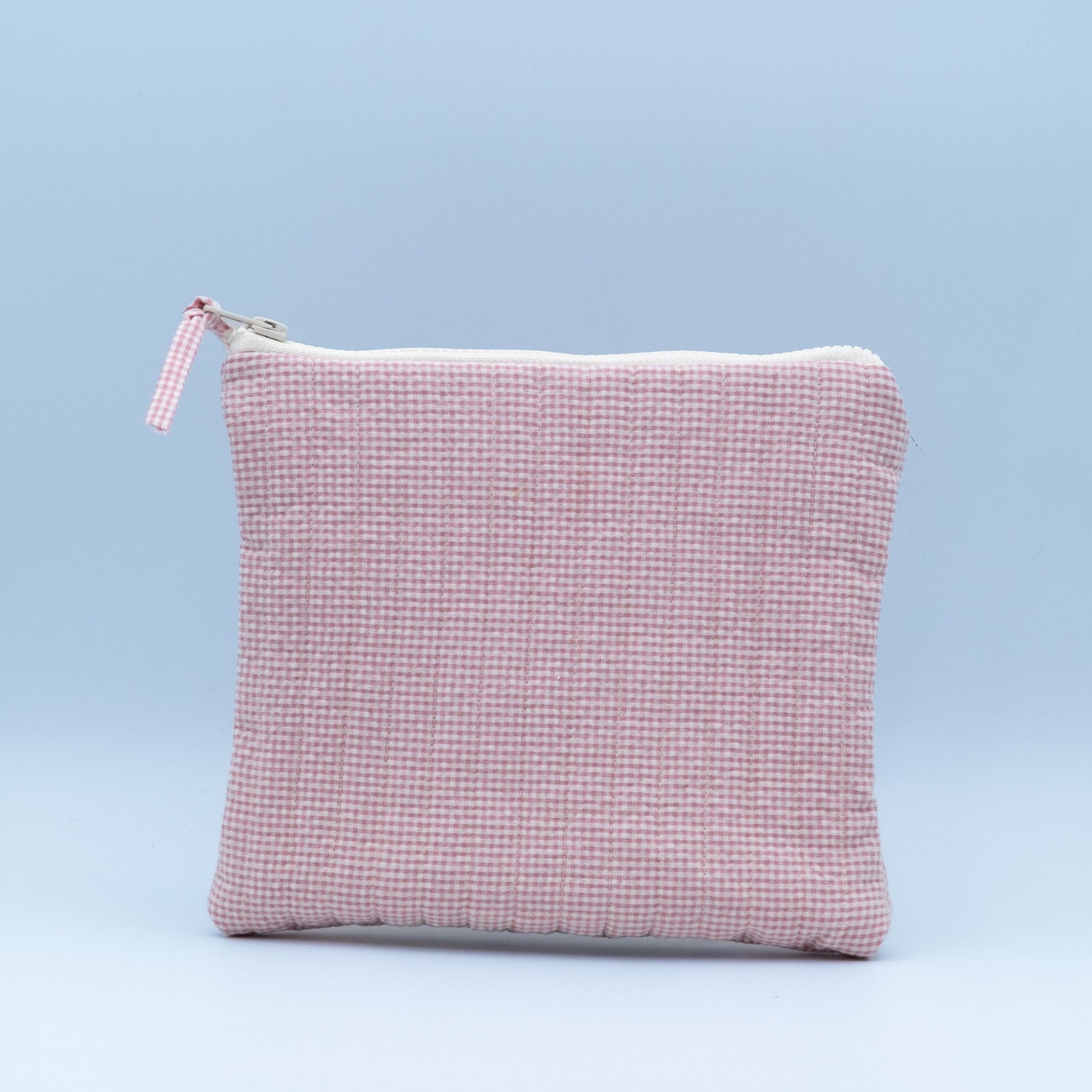 Quiltet clutch stor rosa/hvite ruter - PREG Interiør