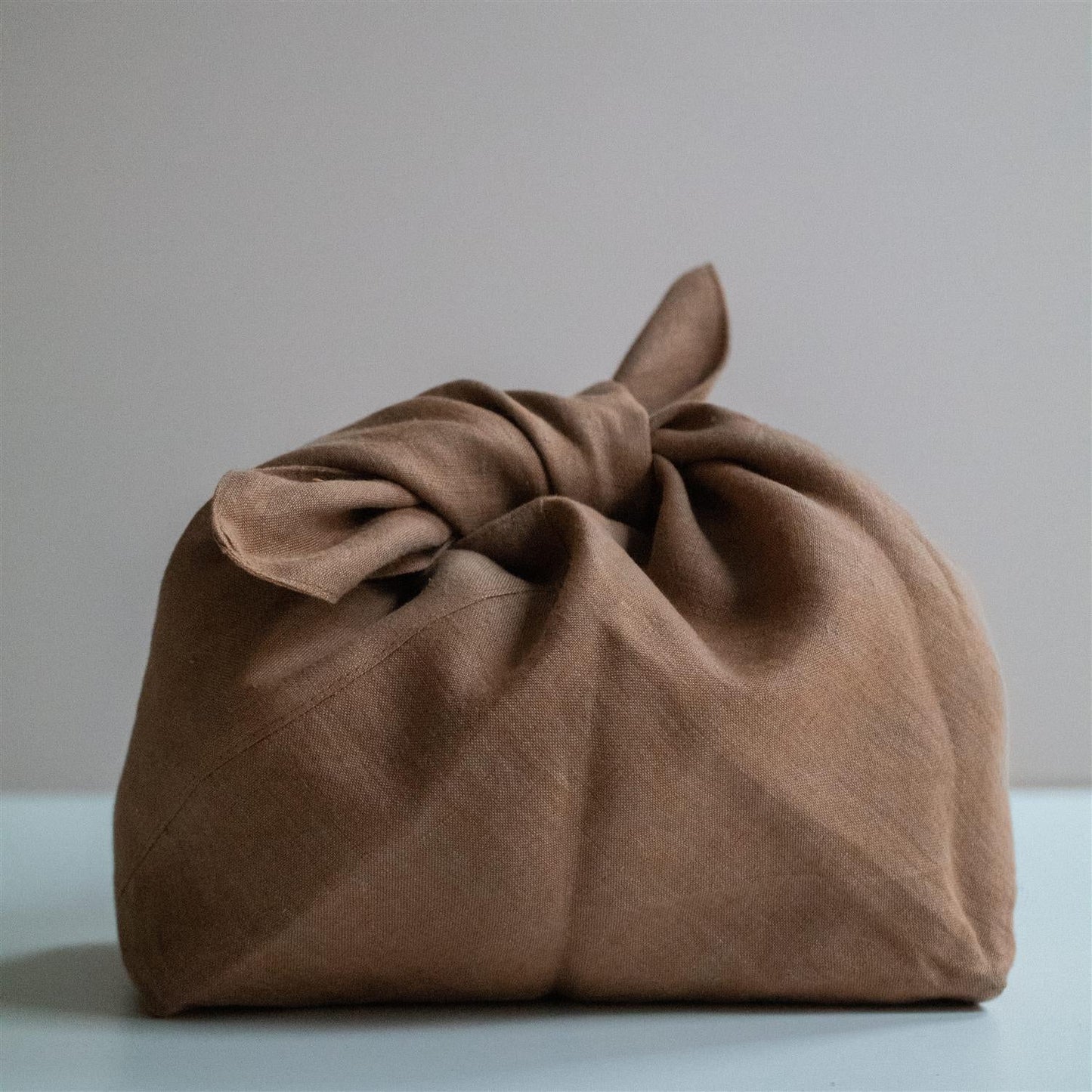 LIN KNYTEKURV BRUN - PREG Interiør